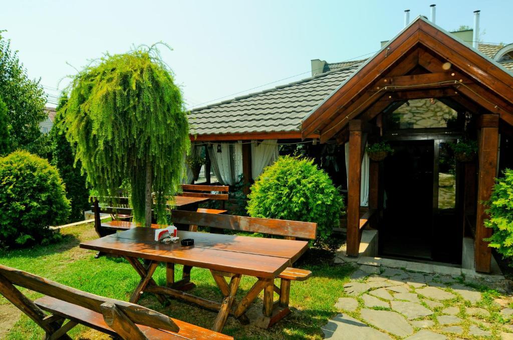 Pension La Cupola Târgu-Mureş Buitenkant foto